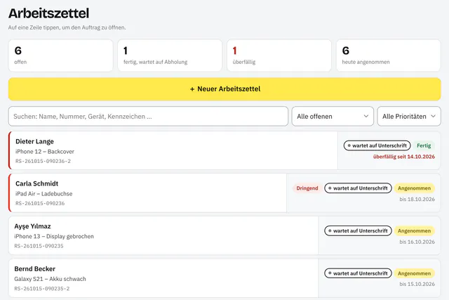 Taskly: list of job sheets with statuses such as “awaiting signature”, due dates and key figures (German interface)
